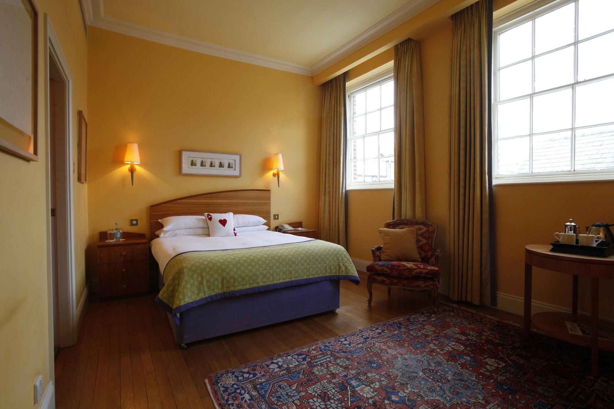 Angel Hotel Bury St. Edmunds Екстериор снимка