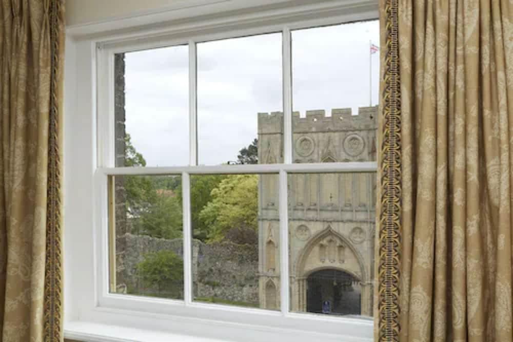 Angel Hotel Bury St. Edmunds Екстериор снимка